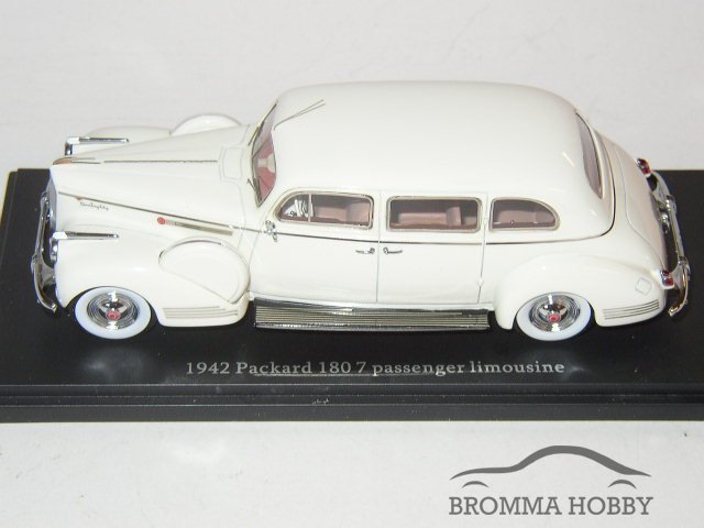 Packard 180 - 7 Passenger Limousine (1942) - Click Image to Close