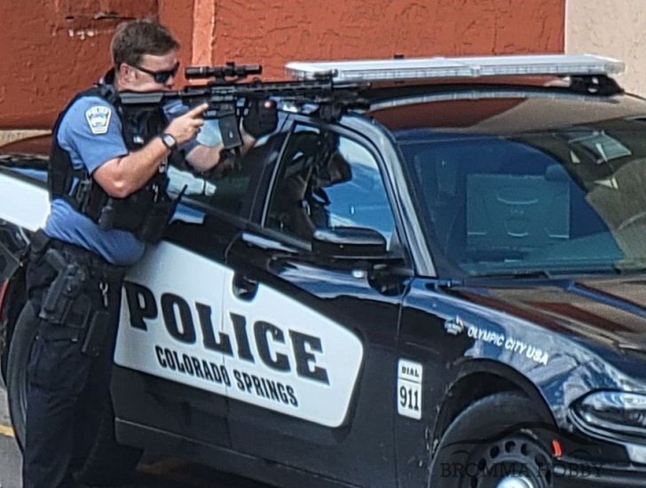 Dodge Charger (2021) - Colorado Springs Police - Klicka på bilden för att stänga