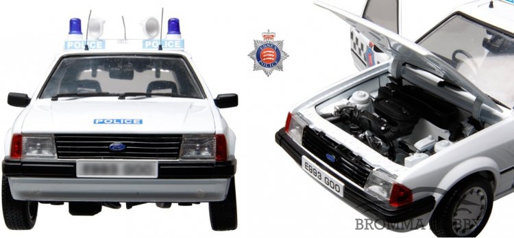 Figurine Model Icons 1/18 - Ford Escort 1.1L Police D'Essex - Occasion, Diecast, Modèle 999005
