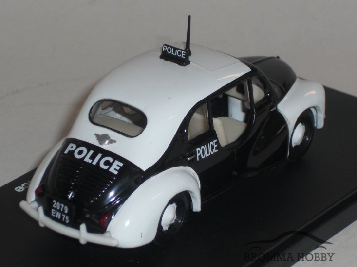 Renault 4CV - Police - Klicka på bilden för att stänga