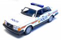 Volvo 240 GL - Politi