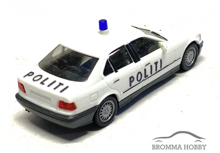 BMW 325i - Politi - Klicka på bilden för att stänga