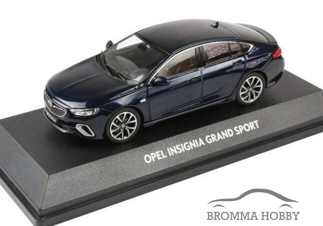 Opel Insignia Grand Sport (2017) - Klicka på bilden för att stänga