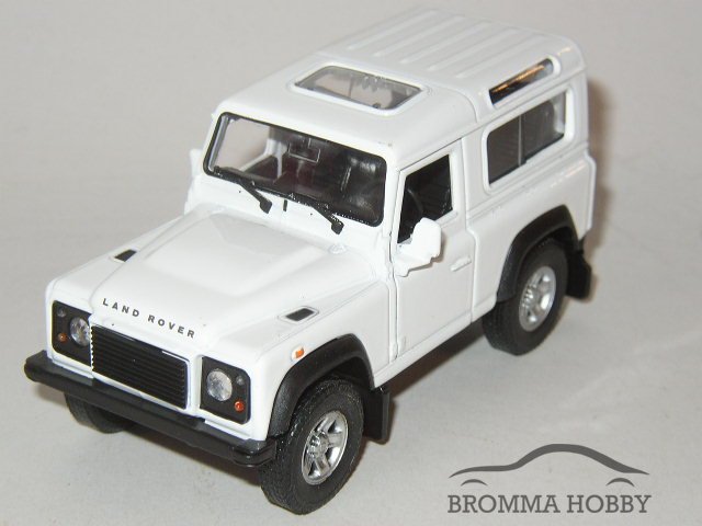 Land Rover Defender - Click Image to Close